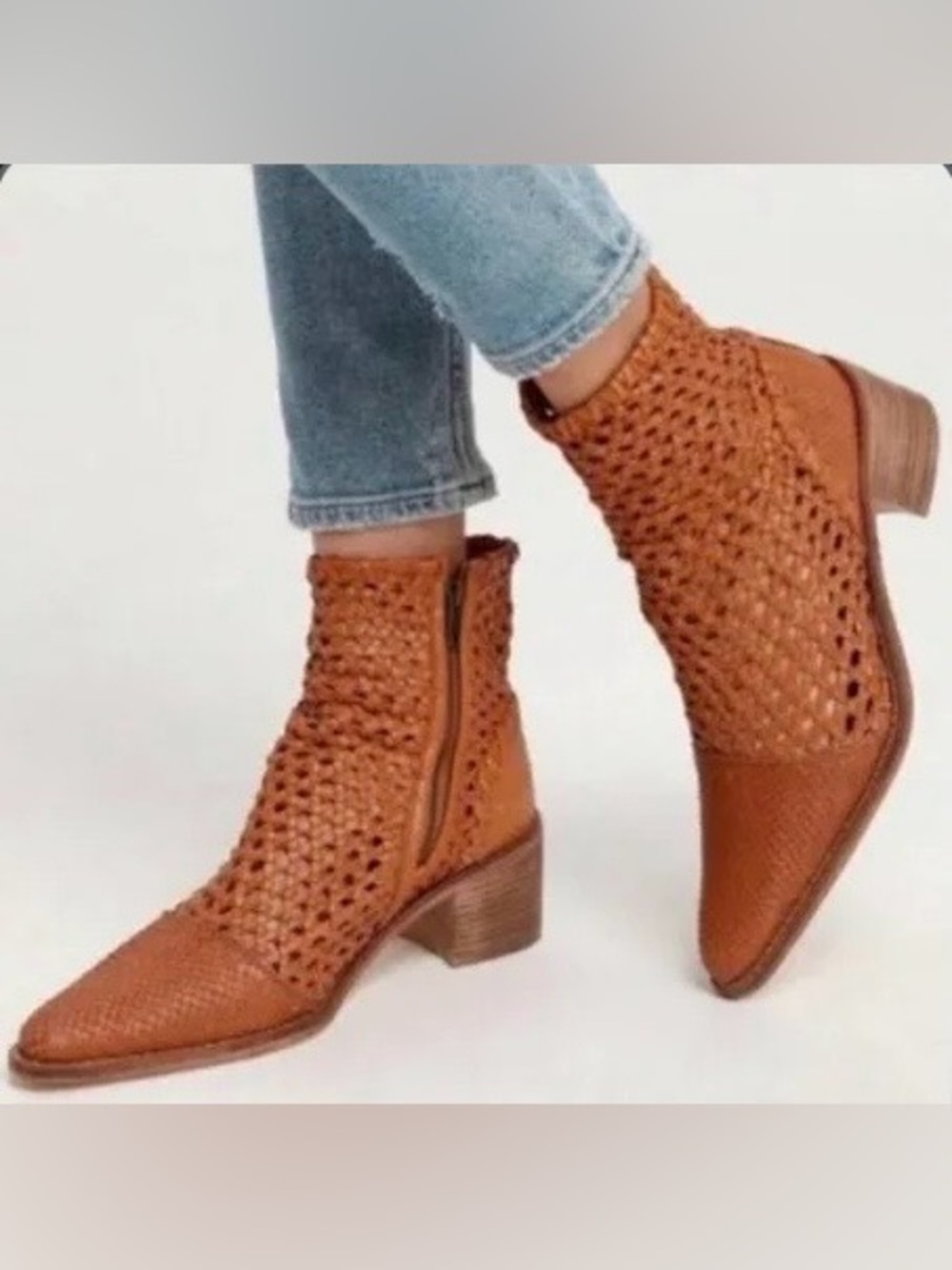 Free People “In The Loop” Woven Boot Tan Snakeskin Leather Western Boho Size 37